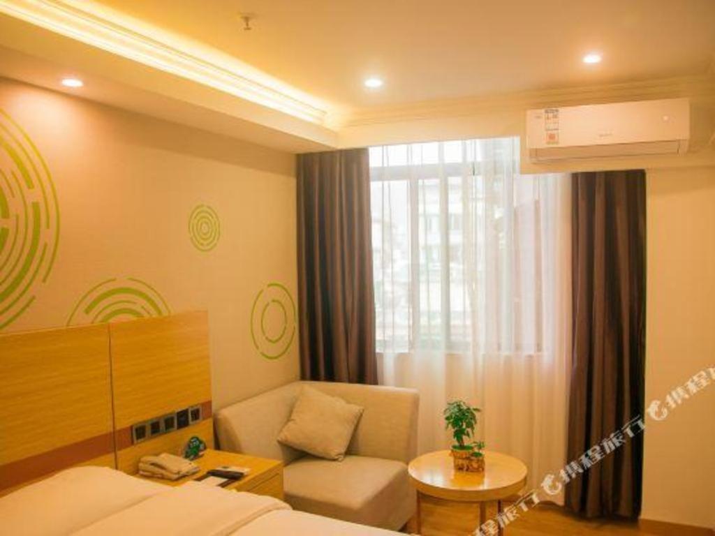 Greentree Inn Qingyuan Qinghe Avenue Branch Exterior foto
